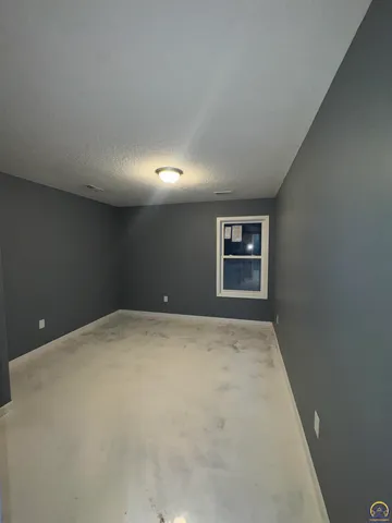 $260,000 | 4417 Northwest 52nd Terrace, Topeka, KS 66618