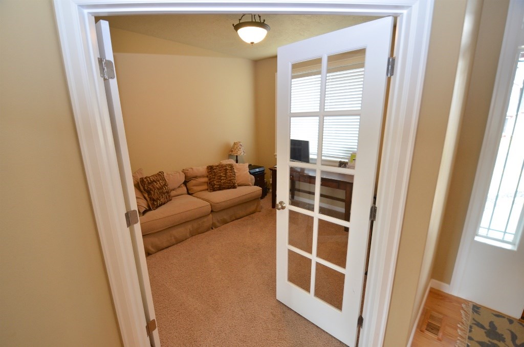 708 East Colbert Road Colbert, WA 99005 - Photo 12 of 20