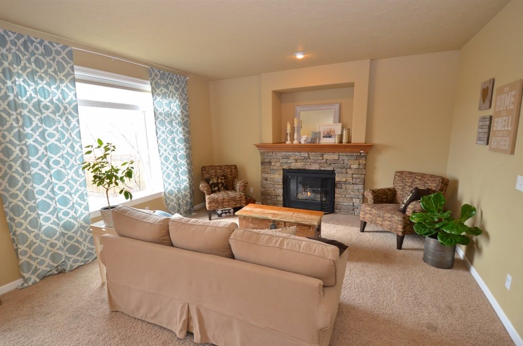 708 East Colbert Road Colbert, WA 99005 - Photo 7 of 20