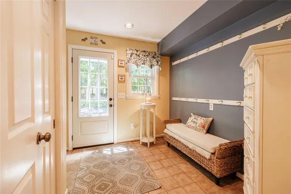 $839,900 | 76 Van Voorhis Road, Pittsford, NY 14534