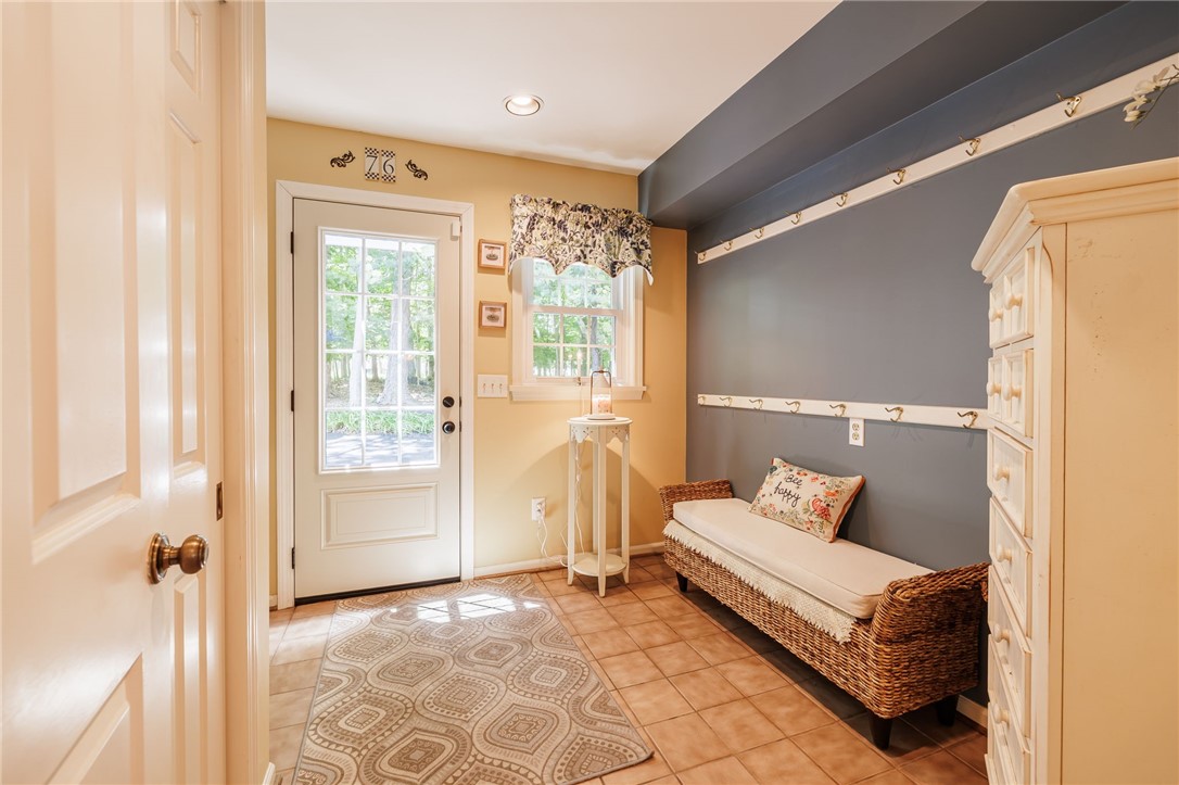 76 Van Voorhis Road Pittsford, NY 14534 - Photo 18 of 50