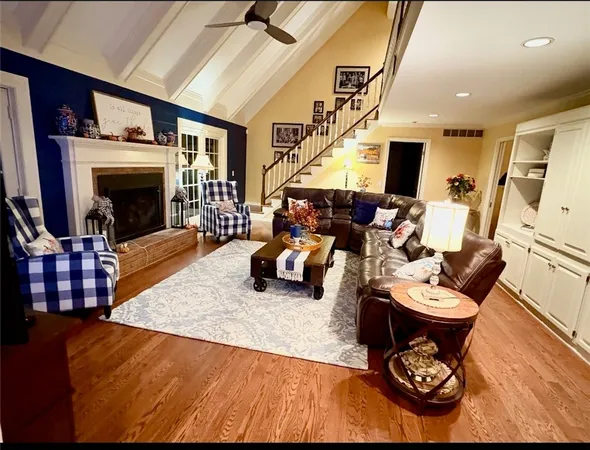 $839,900 | 76 Van Voorhis Road, Pittsford, NY 14534