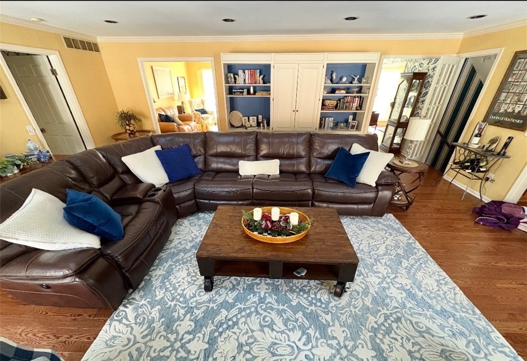 76 Van Voorhis Road Pittsford, NY 14534 - Photo 23 of 50