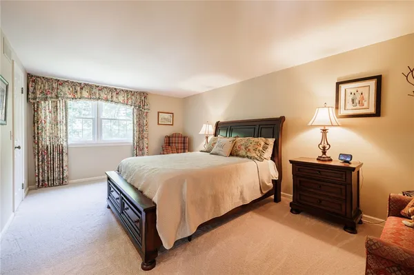 $839,900 | 76 Van Voorhis Road, Pittsford, NY 14534