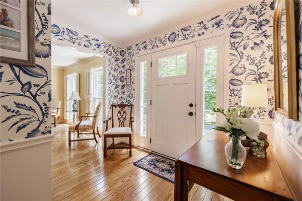 $839,900 | 76 Van Voorhis Road, Pittsford, NY 14534