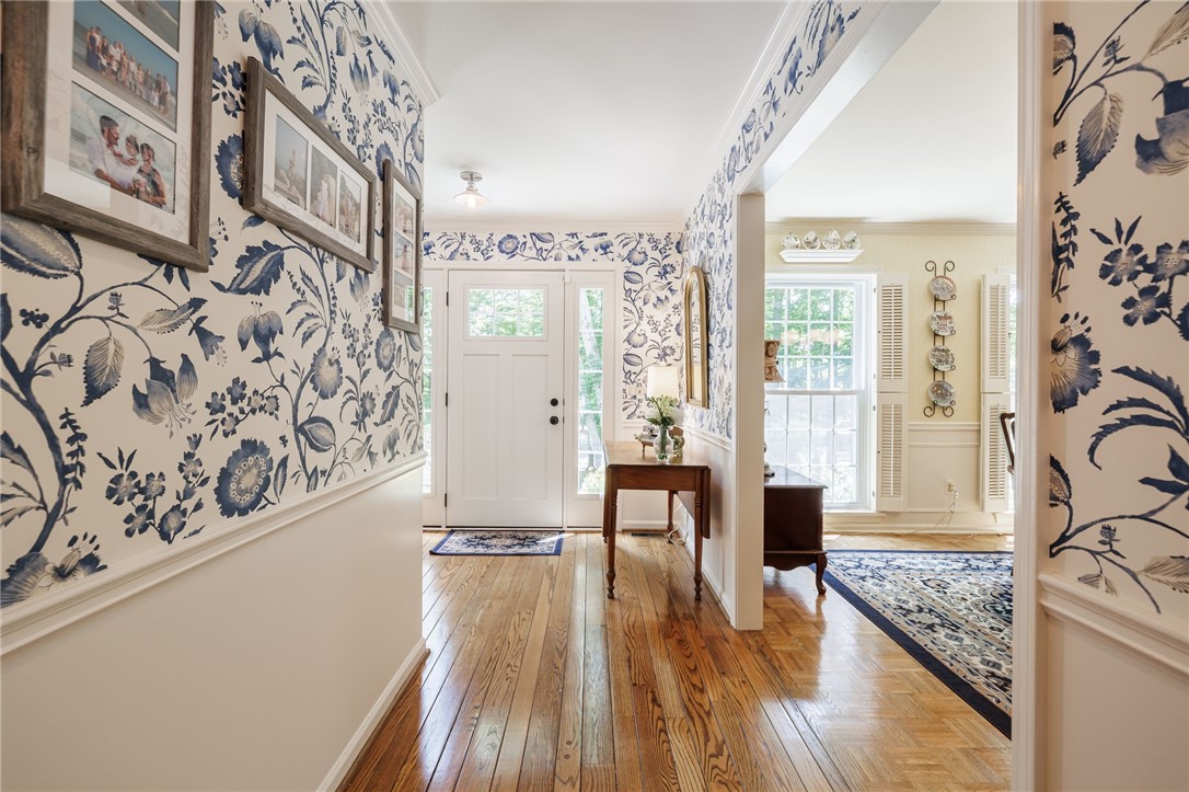 76 Van Voorhis Road Pittsford, NY 14534 - Photo 7 of 50