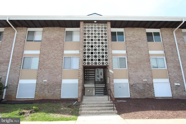 $185,000 | 573 Wilson Bridge Drive, Unit C2, Oxon Hill, MD 20745