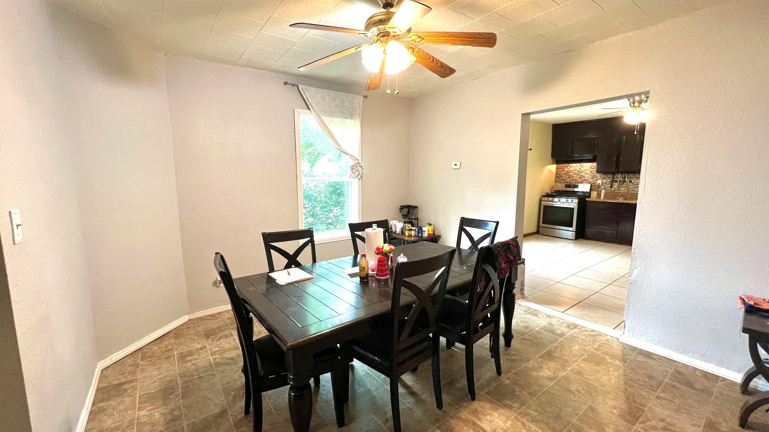 513 16th Street Monett, MO 65708 - Photo 13 of 15 IMG_8876
