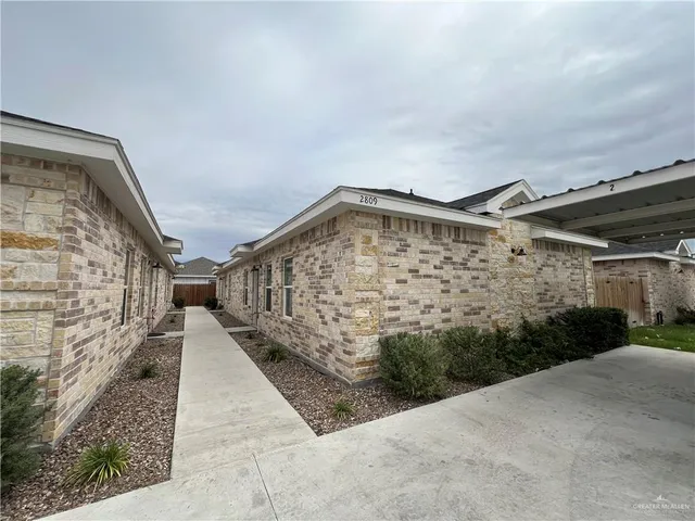 $1,300 | 2809 East Israel Avenue, Alton, TX 78573