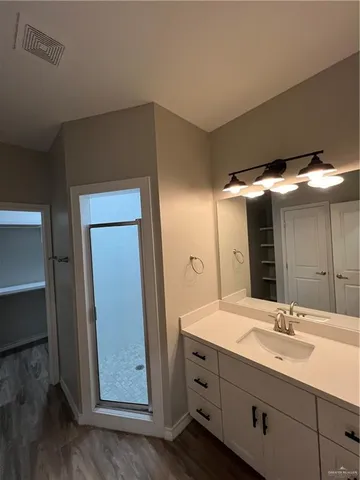 $1,300 | 2809 East Israel Avenue, Alton, TX 78573