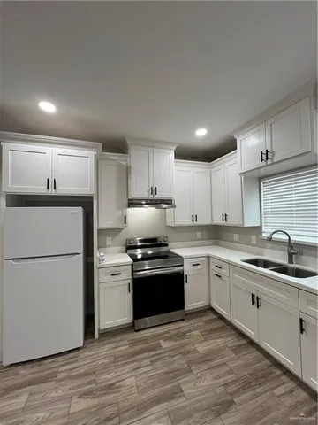 $1,300 | 2809 East Israel Avenue, Alton, TX 78573