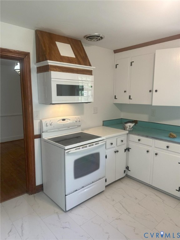 204 Henry Clay Road Ashland, VA 23005 - Photo 2 of 21