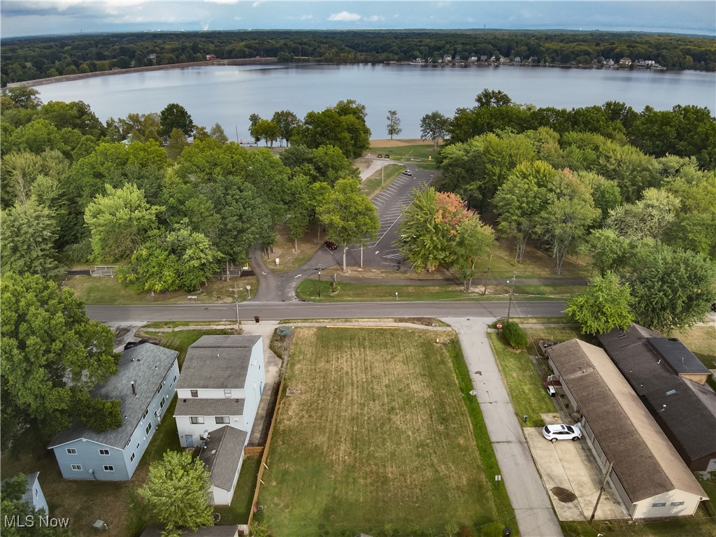 Grandview Rd Lake Lake Milton, OH 44429 - Photo 1 of 28
