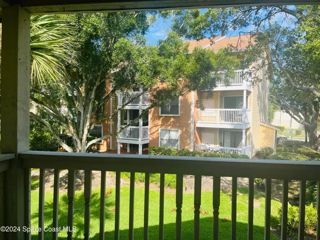 $955 | 225 South Tropical Trail, Unit 722, Merritt Island, FL 32952