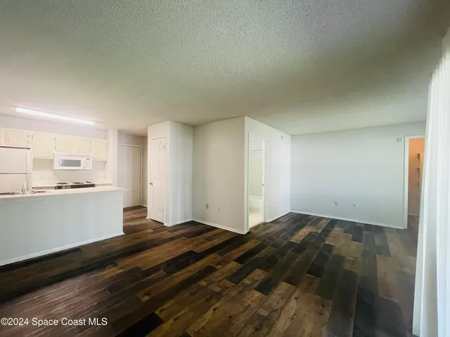 $955 | 225 South Tropical Trail, Unit 722, Merritt Island, FL 32952