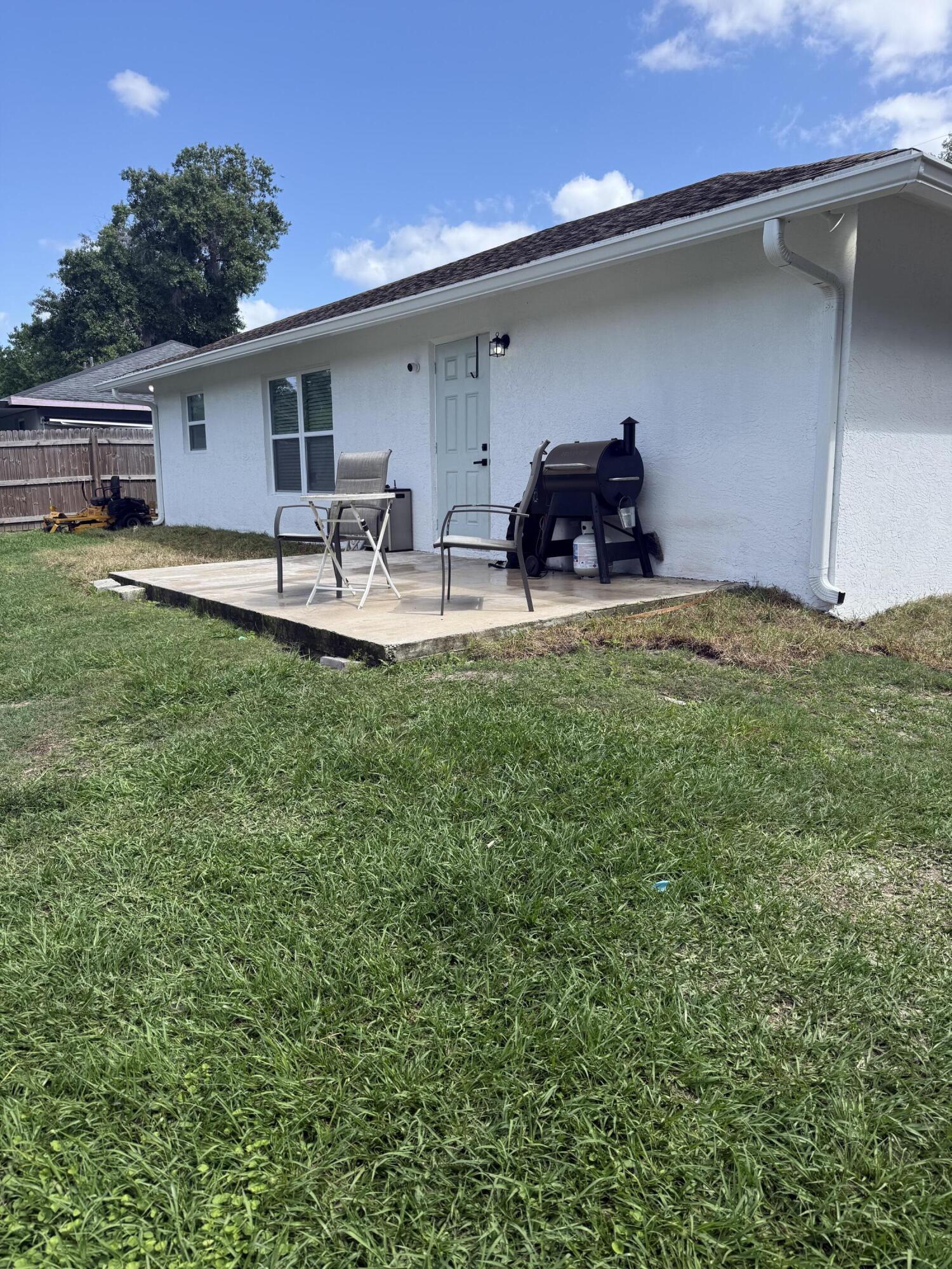 1691 Southwest 11th Street Okeechobee, FL 34974 - Photo 6 of 28 IMG_1789
