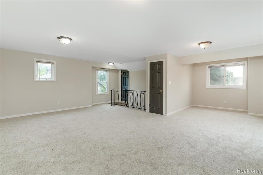 21805 Rausch Avenue Eastpointe, MI 48021 - Photo 26 of 33