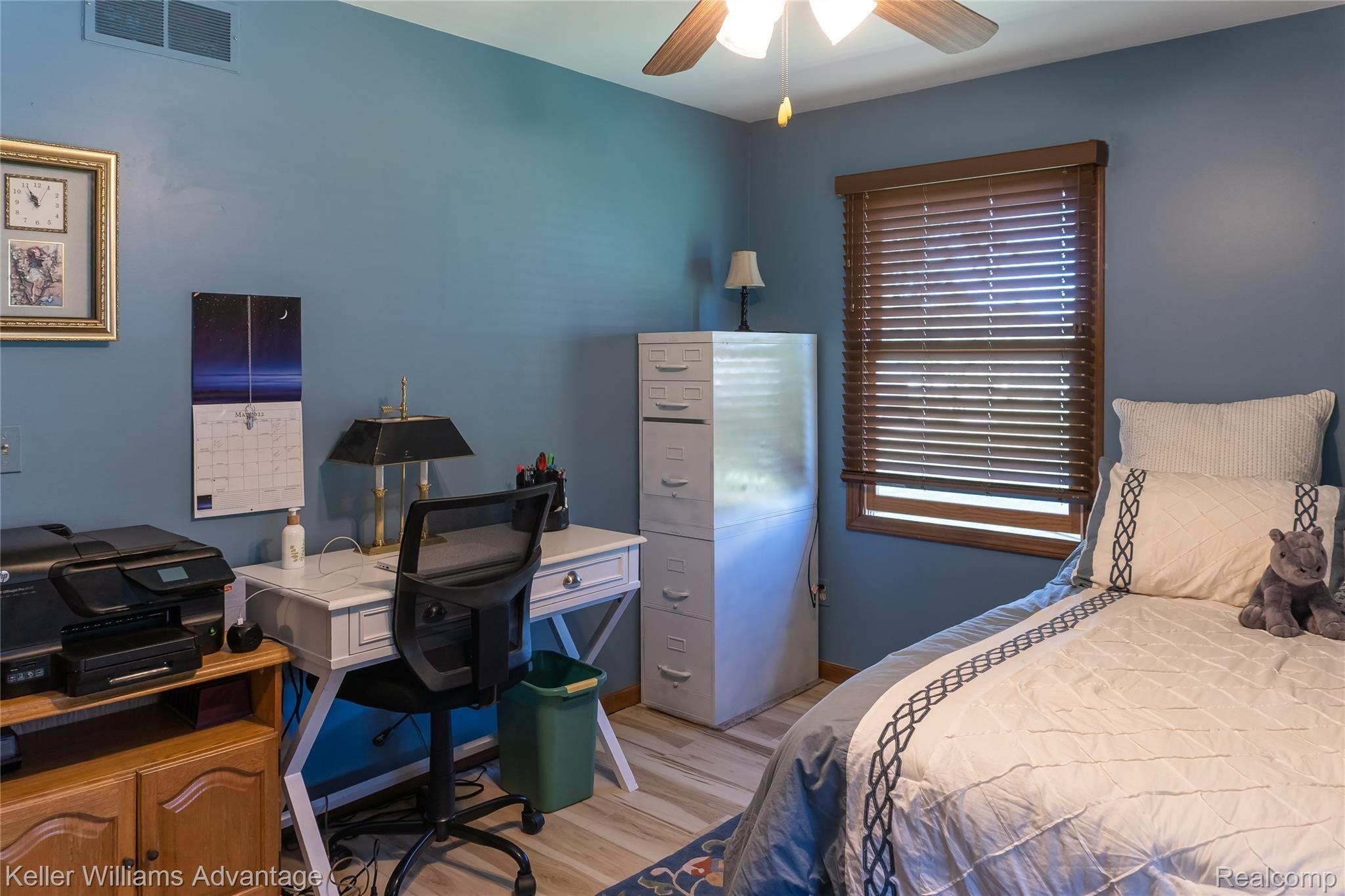 4349 North Henderson Road Davison, MI 48423 - Photo 24 of 53 NHendersonRd_4349_BedB_02.jpg