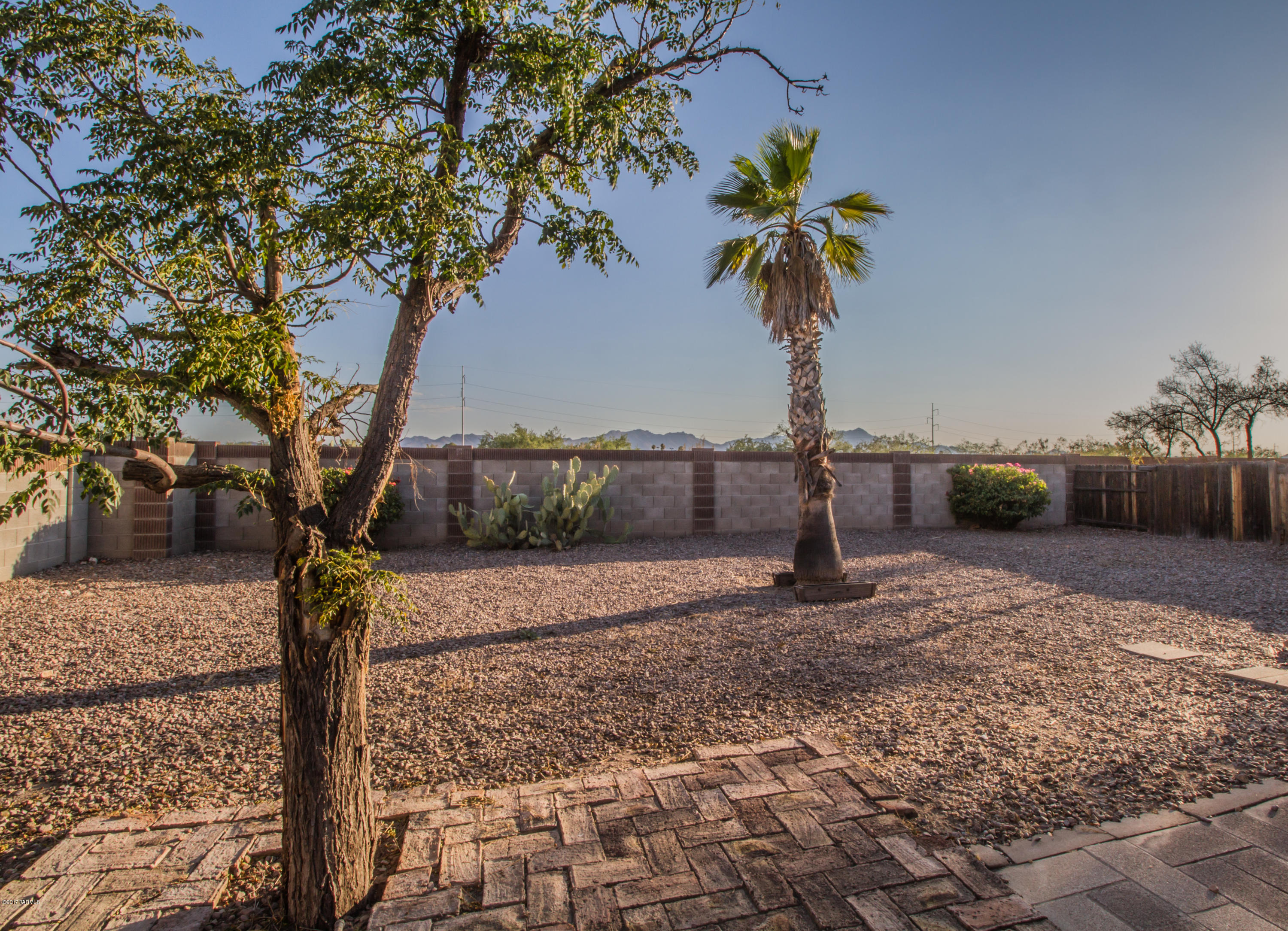 2715 West Sunset Road Tucson, AZ 85741 - Photo 18 of 19