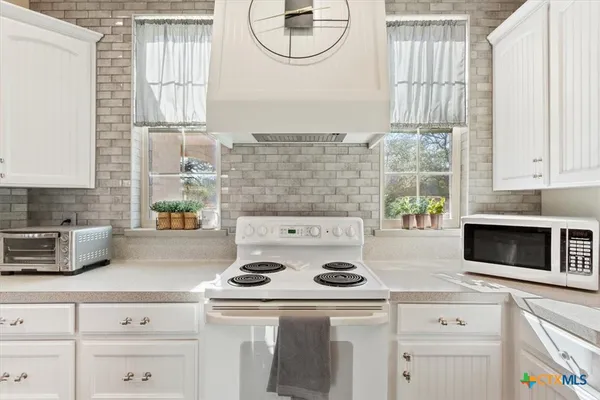 $1,200,000 | 8841 Brewer Lane, Salado, TX 76571