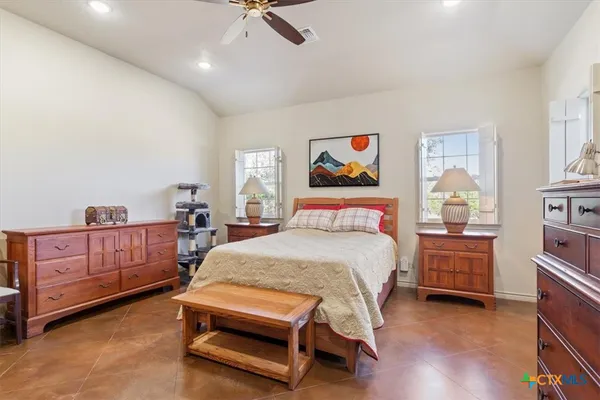 $1,200,000 | 8841 Brewer Lane, Salado, TX 76571
