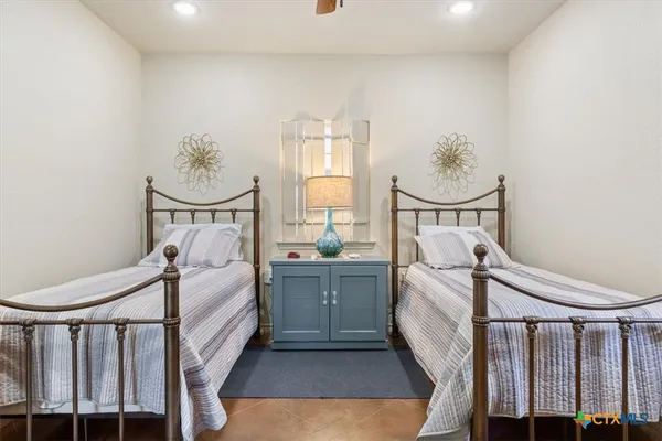 $1,200,000 | 8841 Brewer Lane, Salado, TX 76571