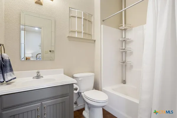 $1,200,000 | 8841 Brewer Lane, Salado, TX 76571