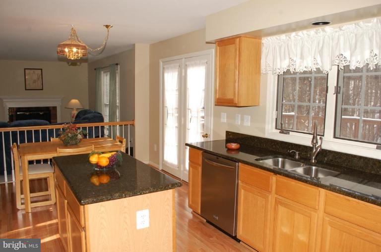8533 High Timber Court Ellicott City, MD 21043 - Photo 12 of 21 Kitchen