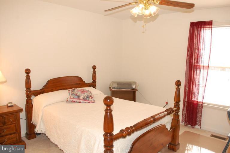 8533 High Timber Court Ellicott City, MD 21043 - Photo 3 of 21 Bedroom #2