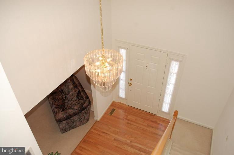 8533 High Timber Court Ellicott City, MD 21043 - Photo 9 of 21 Entrance / Foyer