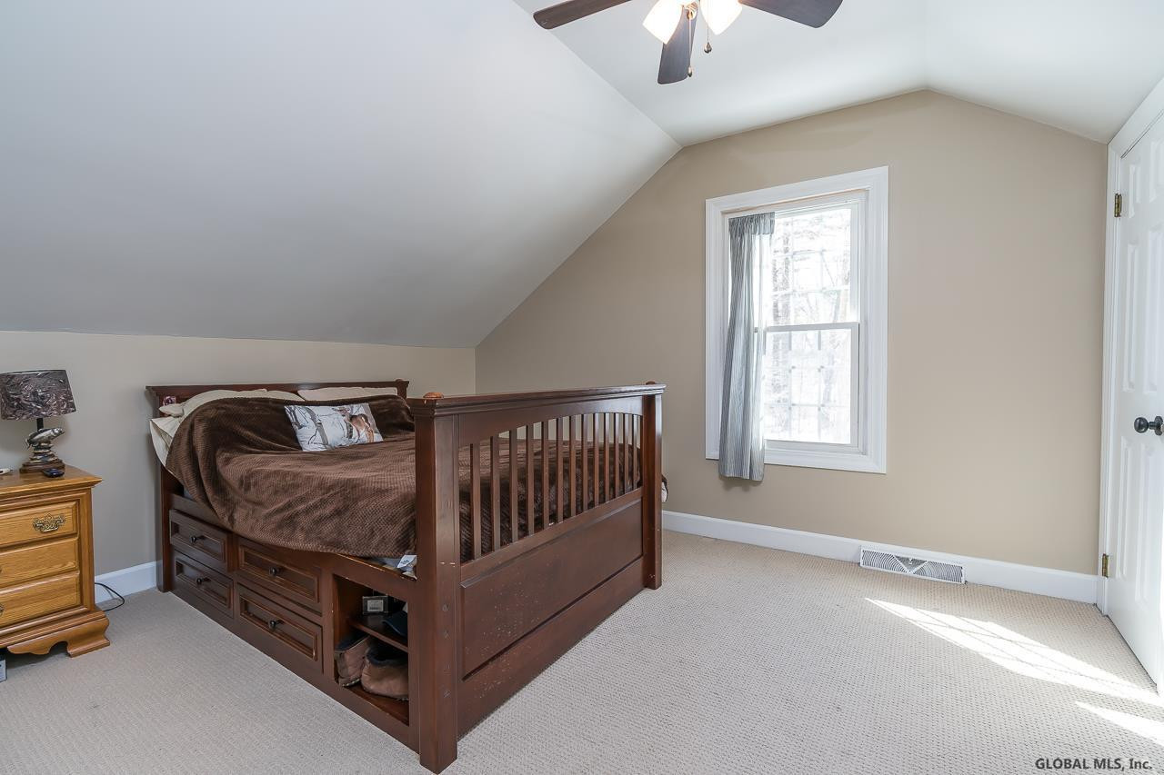 5 Ruxton Road Bethlehem, NY 12054 - Photo 35 of 44 Photo 35
