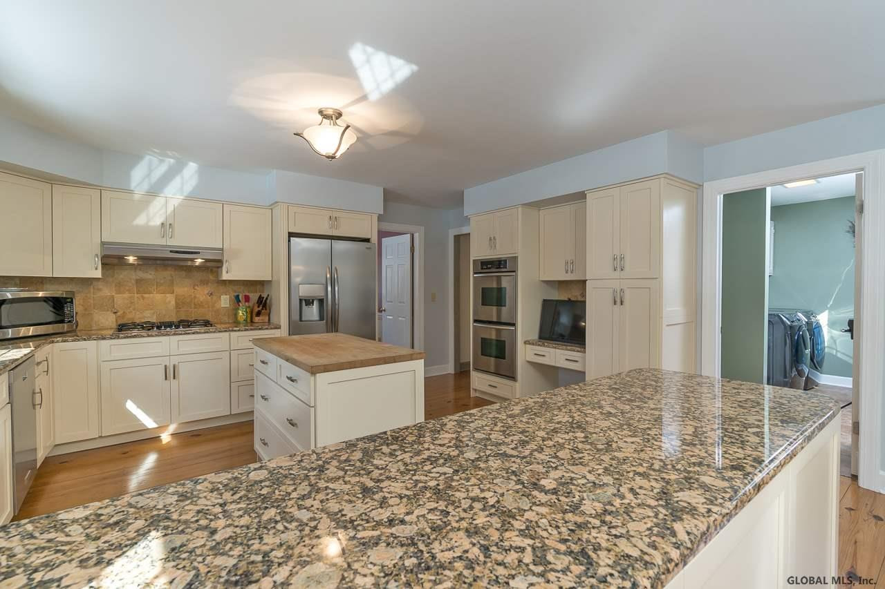 5 Ruxton Road Bethlehem, NY 12054 - Photo 10 of 44 Photo 10