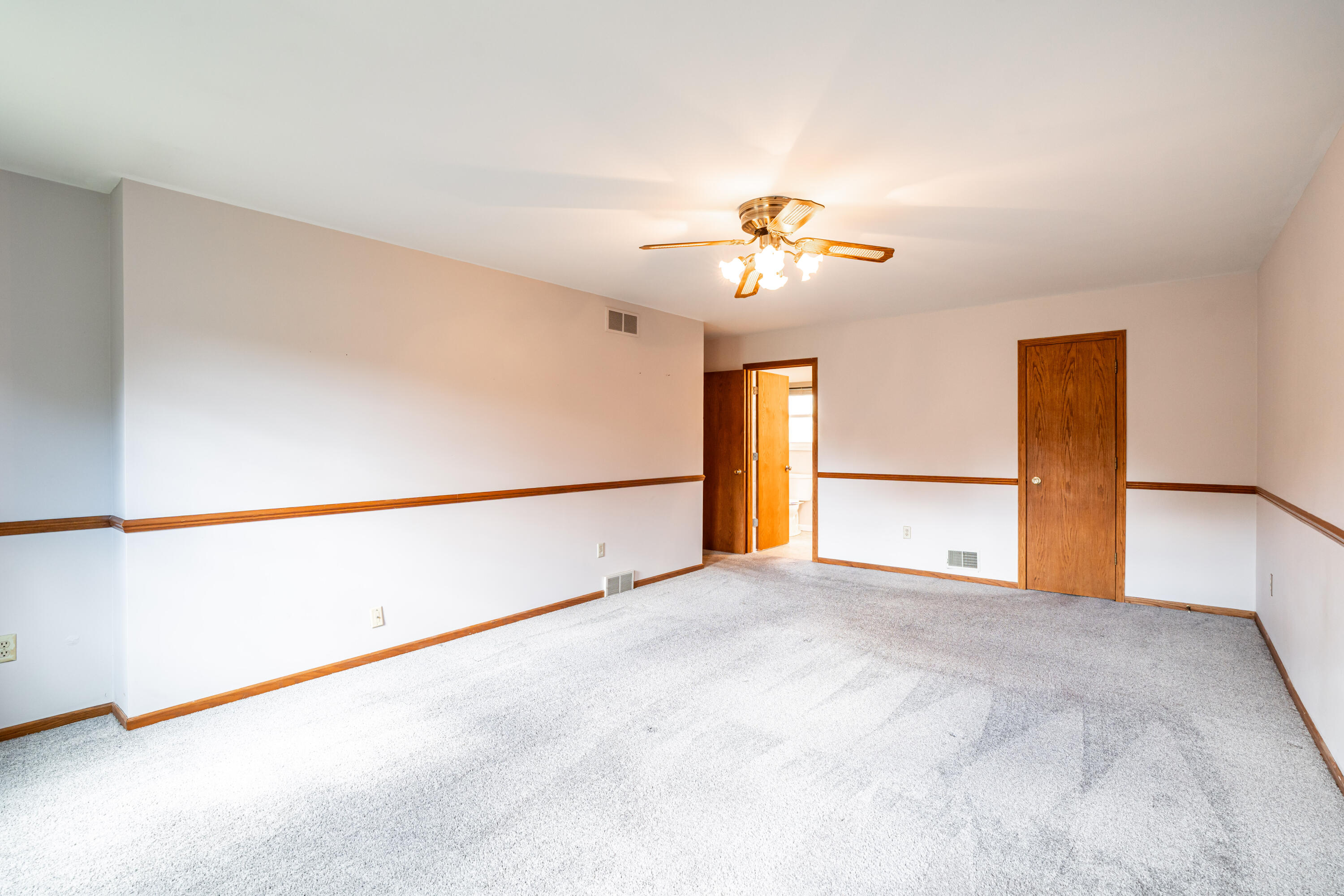 1958 Homestead Court Cedarburg, WI 53012 - Photo 29 of 60 primary bedroom