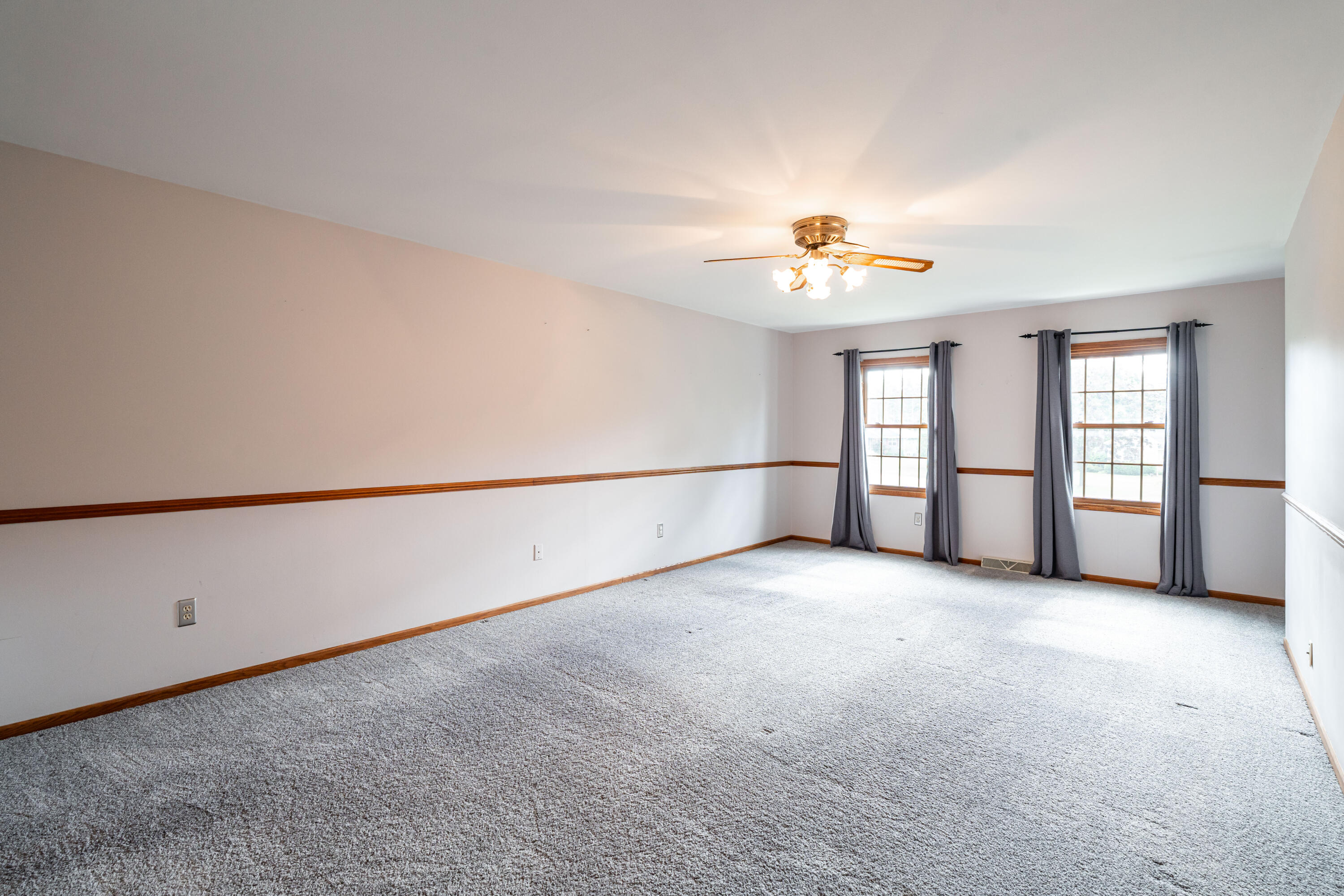 1958 Homestead Court Cedarburg, WI 53012 - Photo 30 of 60 primary bedroom