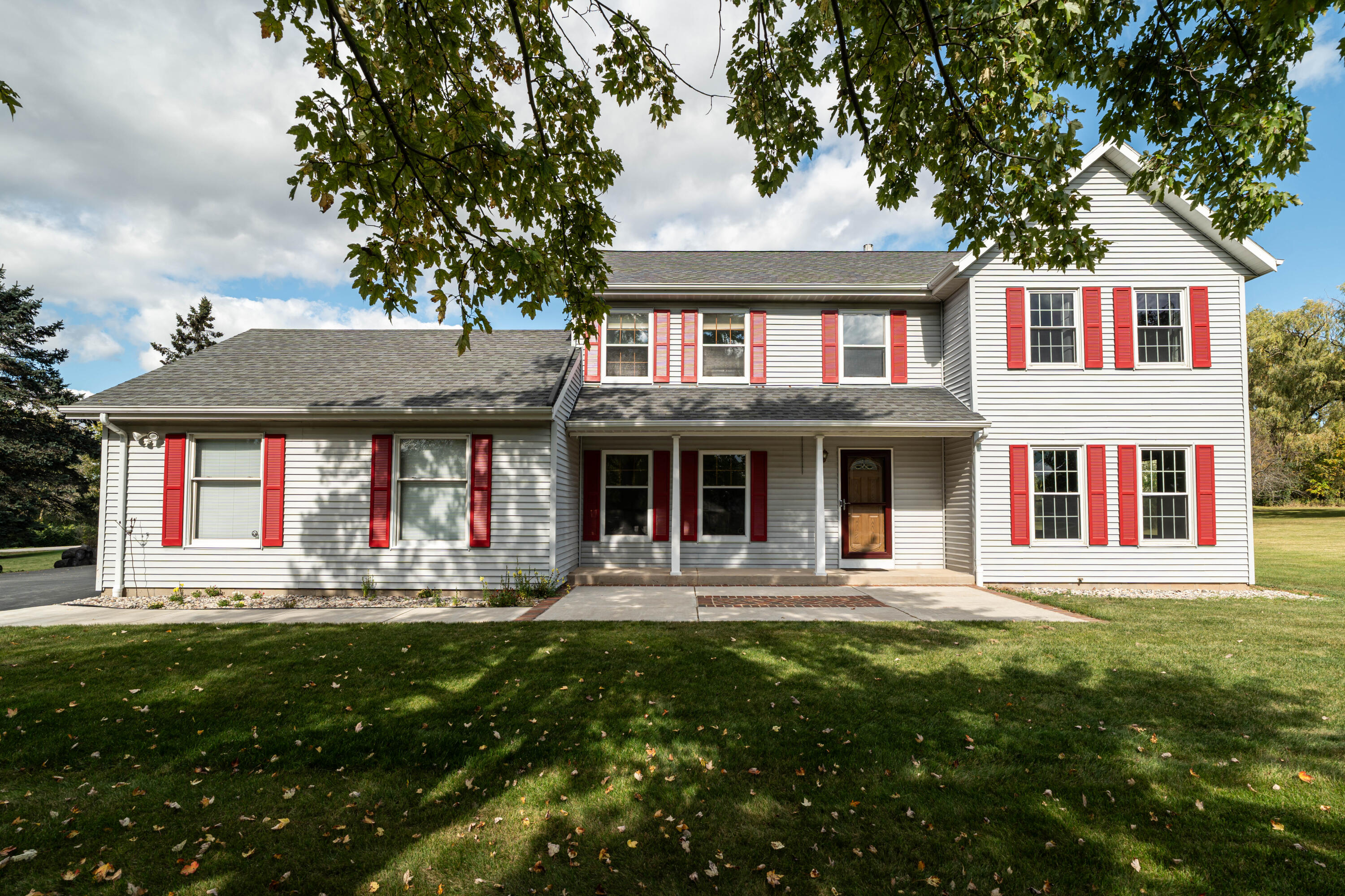 1958 Homestead Court Cedarburg, WI 53012 - Photo 50 of 60 DSC01367