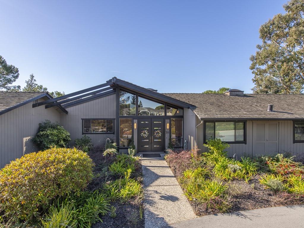 311 Ridgeway Road Woodside, CA 94062 - Photo 2 of 39