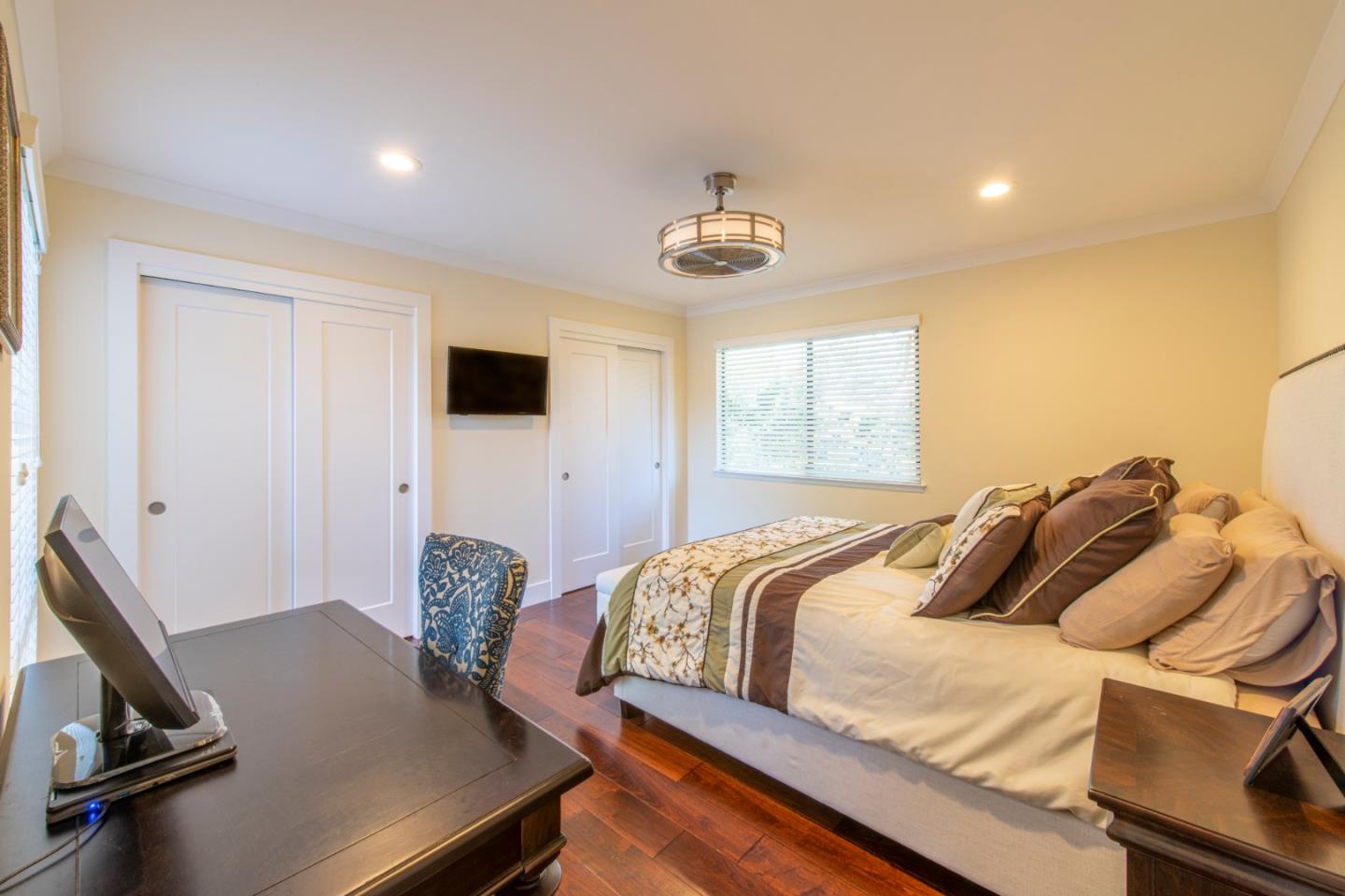 311 Ridgeway Road Woodside, CA 94062 - Photo 21 of 39