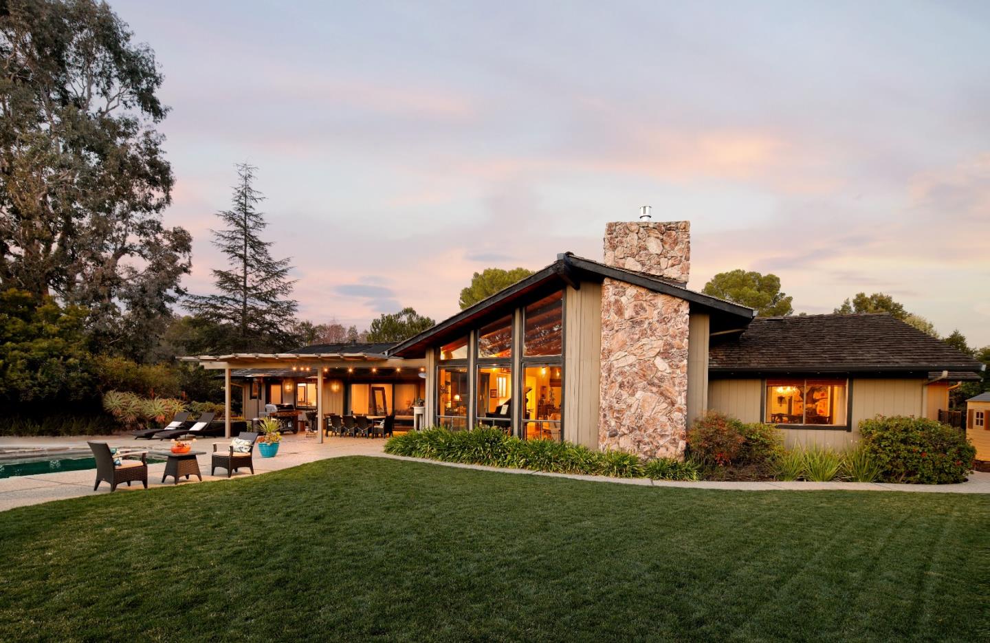 311 Ridgeway Road Woodside, CA 94062 - Photo 26 of 39