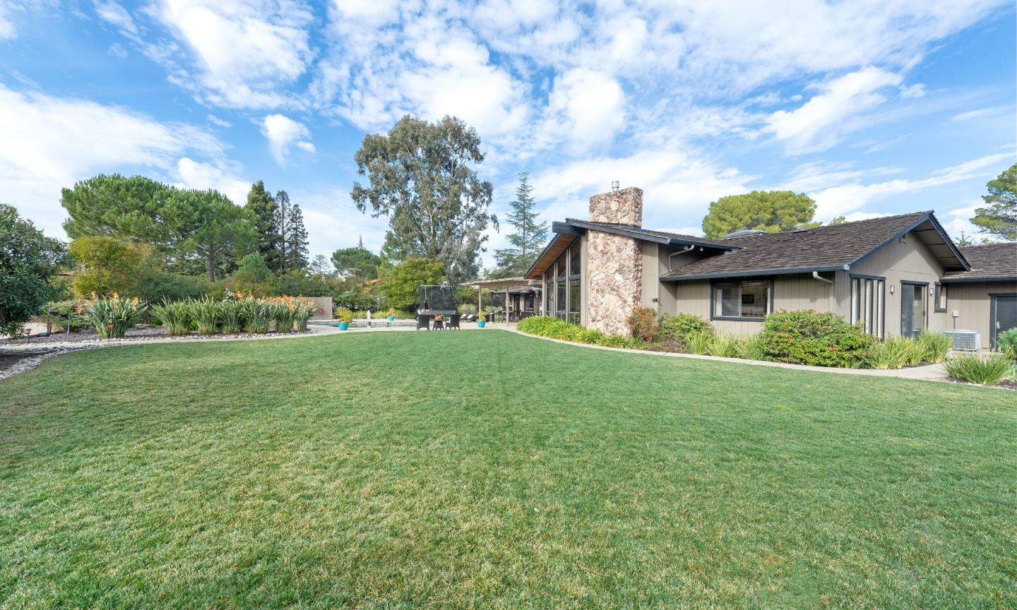 311 Ridgeway Road Woodside, CA 94062 - Photo 30 of 39