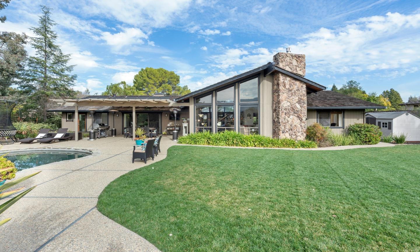 311 Ridgeway Road Woodside, CA 94062 - Photo 33 of 39