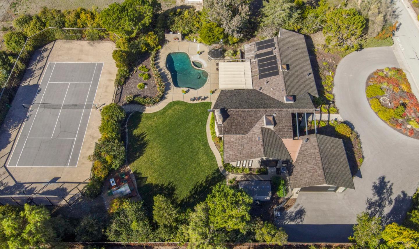 311 Ridgeway Road Woodside, CA 94062 - Photo 36 of 39