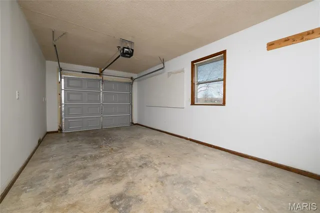 $200,000 | 1401 Hull Valley Drive, Waynesville, MO 65583