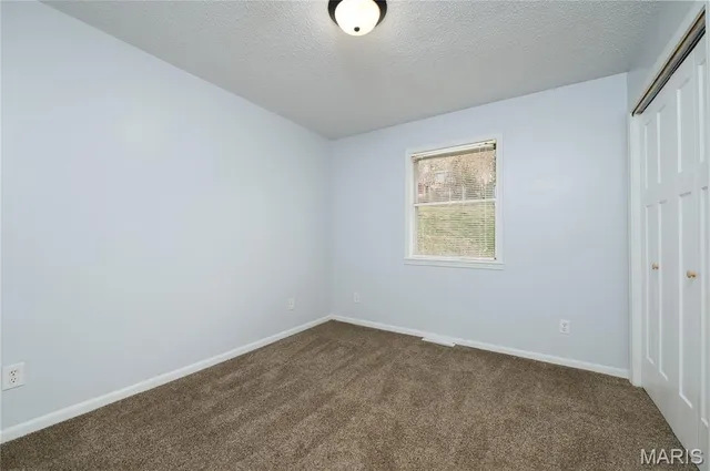 $200,000 | 1401 Hull Valley Drive, Waynesville, MO 65583