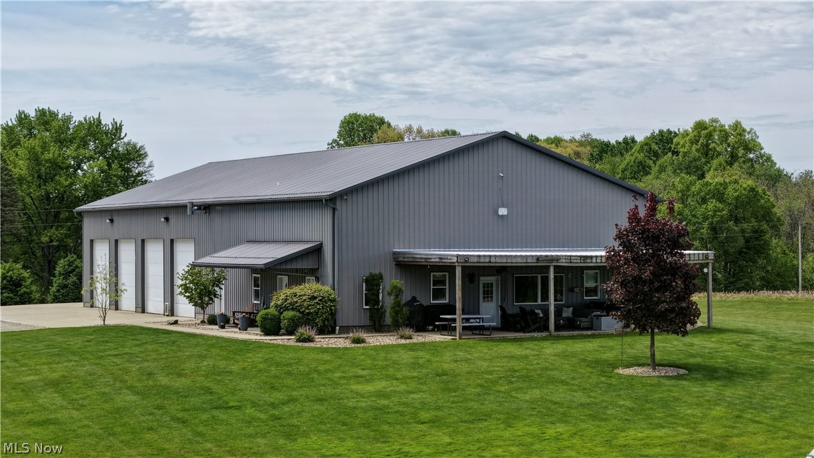 7839 Chestnut Ridge Road Northwest Beach City, OH 44608 - Photo 11 of 48