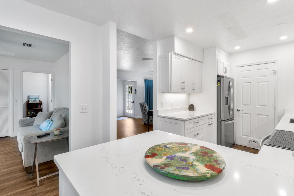 735 Timber Ridge Trail Southwest, Unit B Vero Beach, FL 32962 - Photo 10 of 36 Gallery Image 10