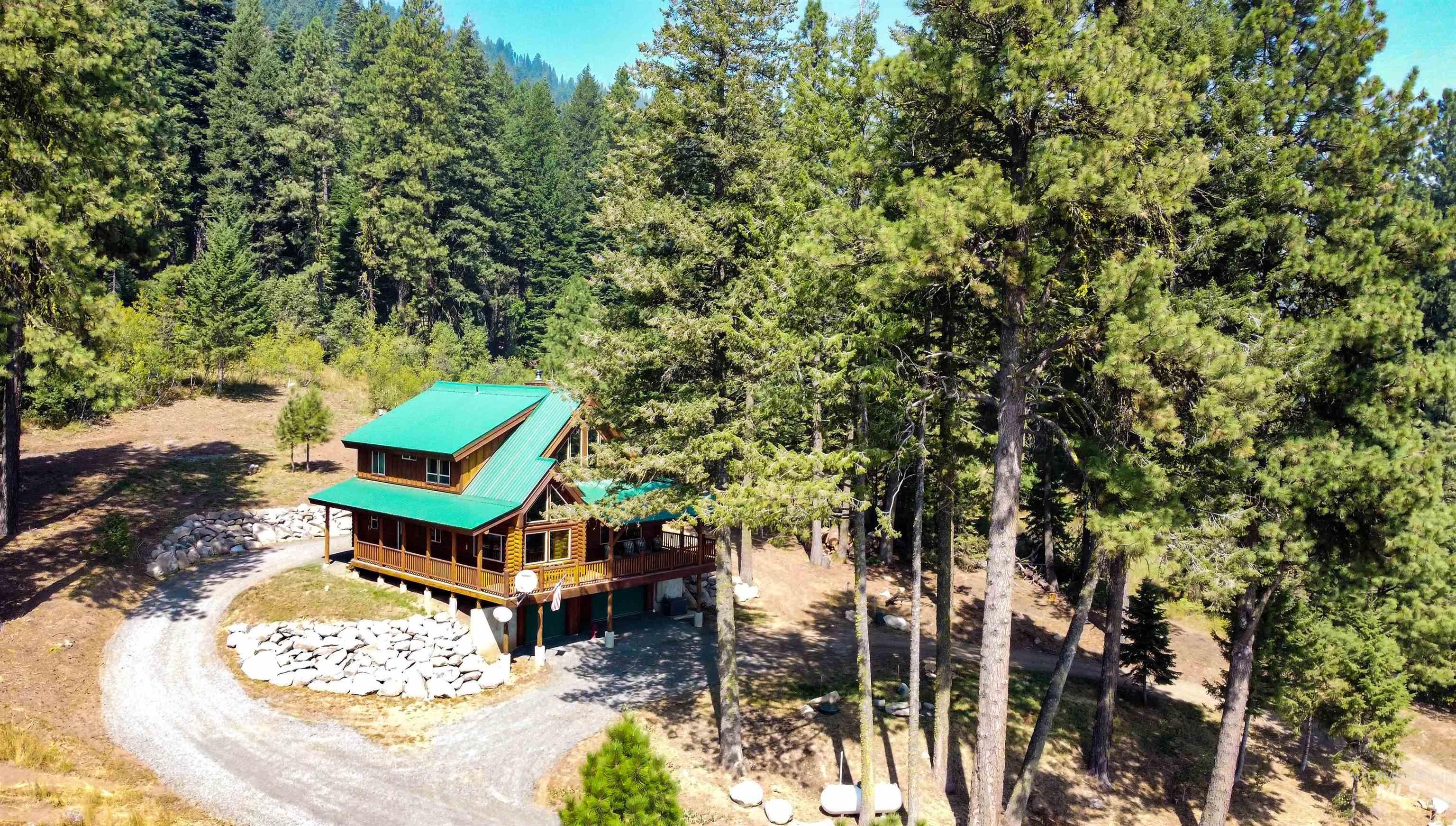 1539 West Mountain Road Cascade, ID 83611 - Photo 27 of 33 View from above of property
