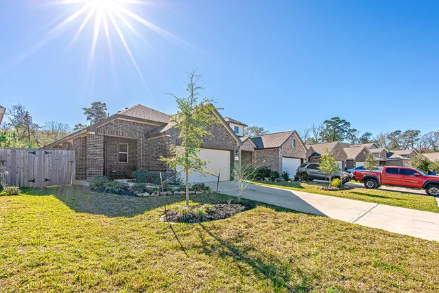 a view of a house with a swimming pool