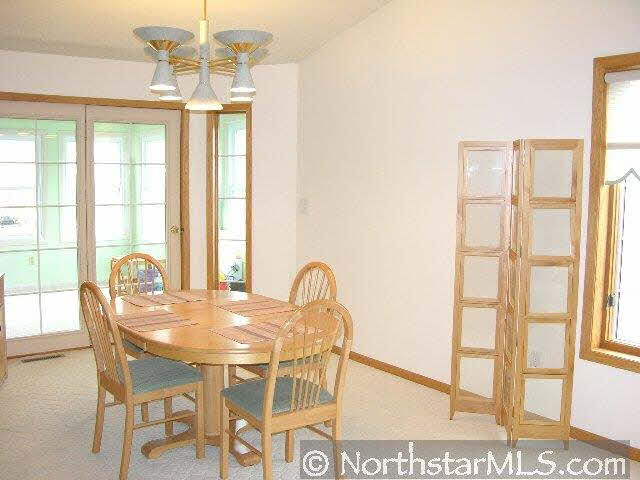2031 50th Street Northwest Rochester, MN 55901 - Photo 5 of 10