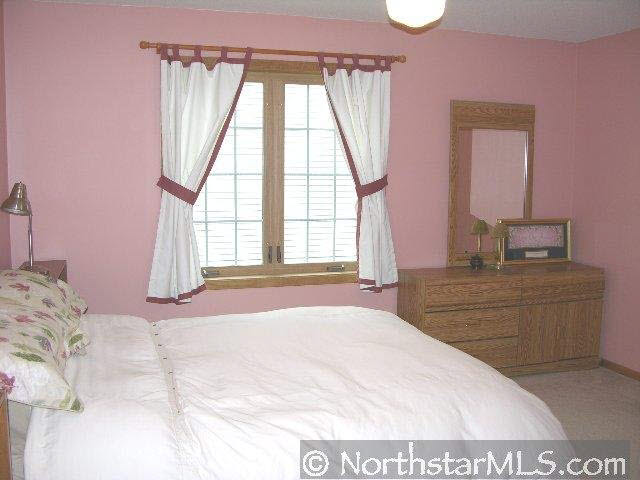 2031 50th Street Northwest Rochester, MN 55901 - Photo 7 of 10