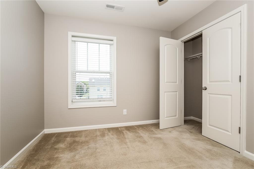 4625 Meadowside Terrace High Point, NC 27265 - Photo 24 of 31